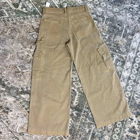 NWT Gap Women's  Baggy Cargo Khaki Pants Tan Cargo Pants Size 2 Petite - Picture 9 of 16